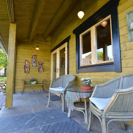Cosy Chalet In With Garden * Lottum