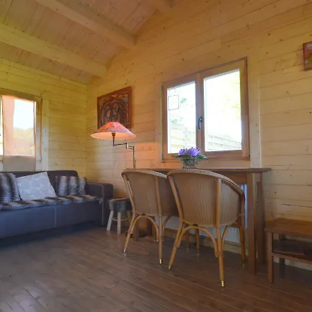 Cosy Chalet In With Garden Holiday home *
