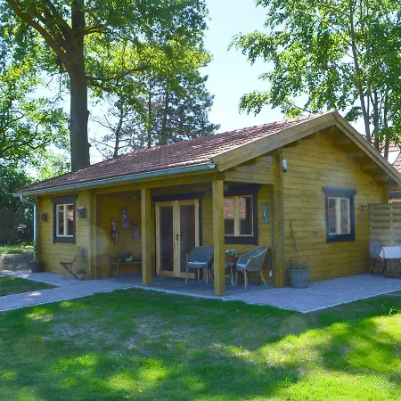 Cosy Chalet In With Garden Holiday home Lottum